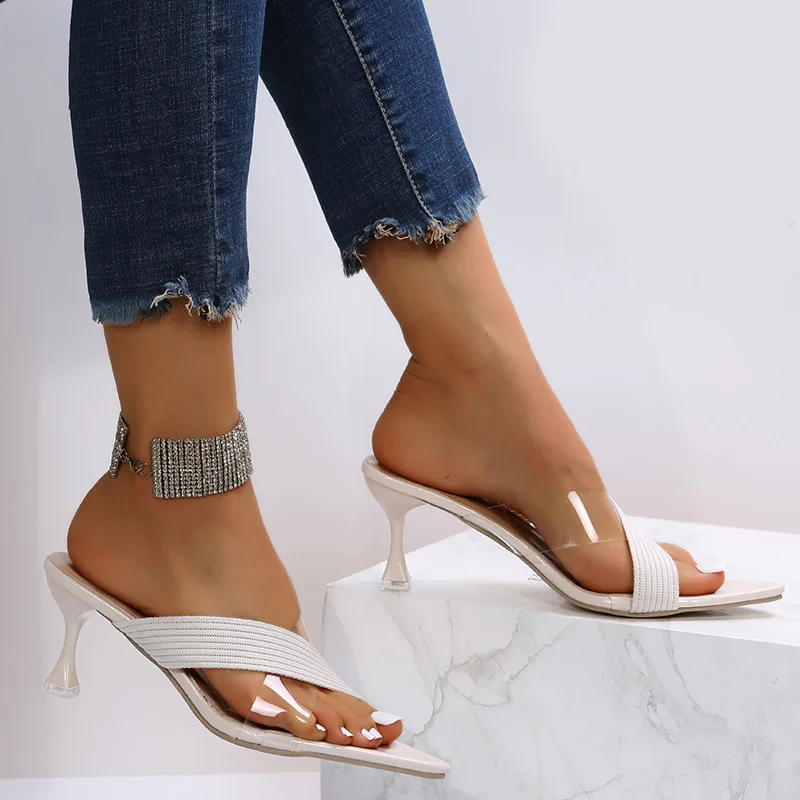 2023 Women Clear Band Flat Slides Sandals Fashionable Summer Shoes Summer New Outdoor Beach Sexy Woman Slippers