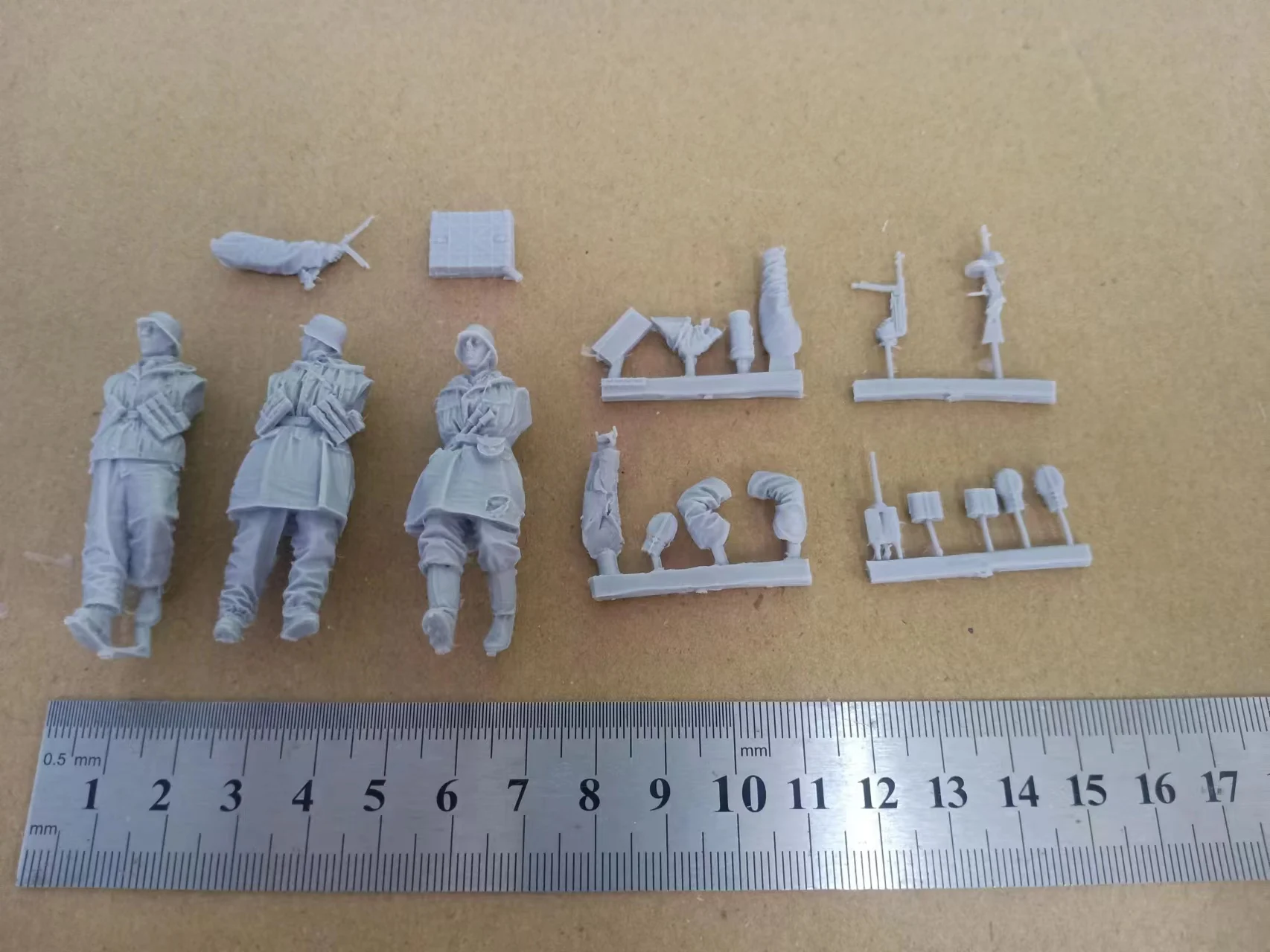 1/35 15 миниатюрная зимняя одежда для солдат GK фигурки из смолы несобранные и