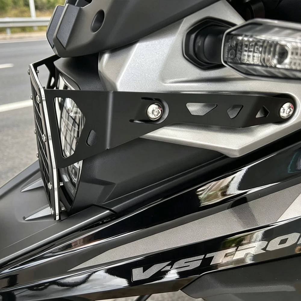 Фото Аксессуары для мотоциклов Suzuki V-Strom 1050, DL1050, DL 1050XT, DL1050A: Защитная решетка для фары, защитный кожух, защита решетки №3