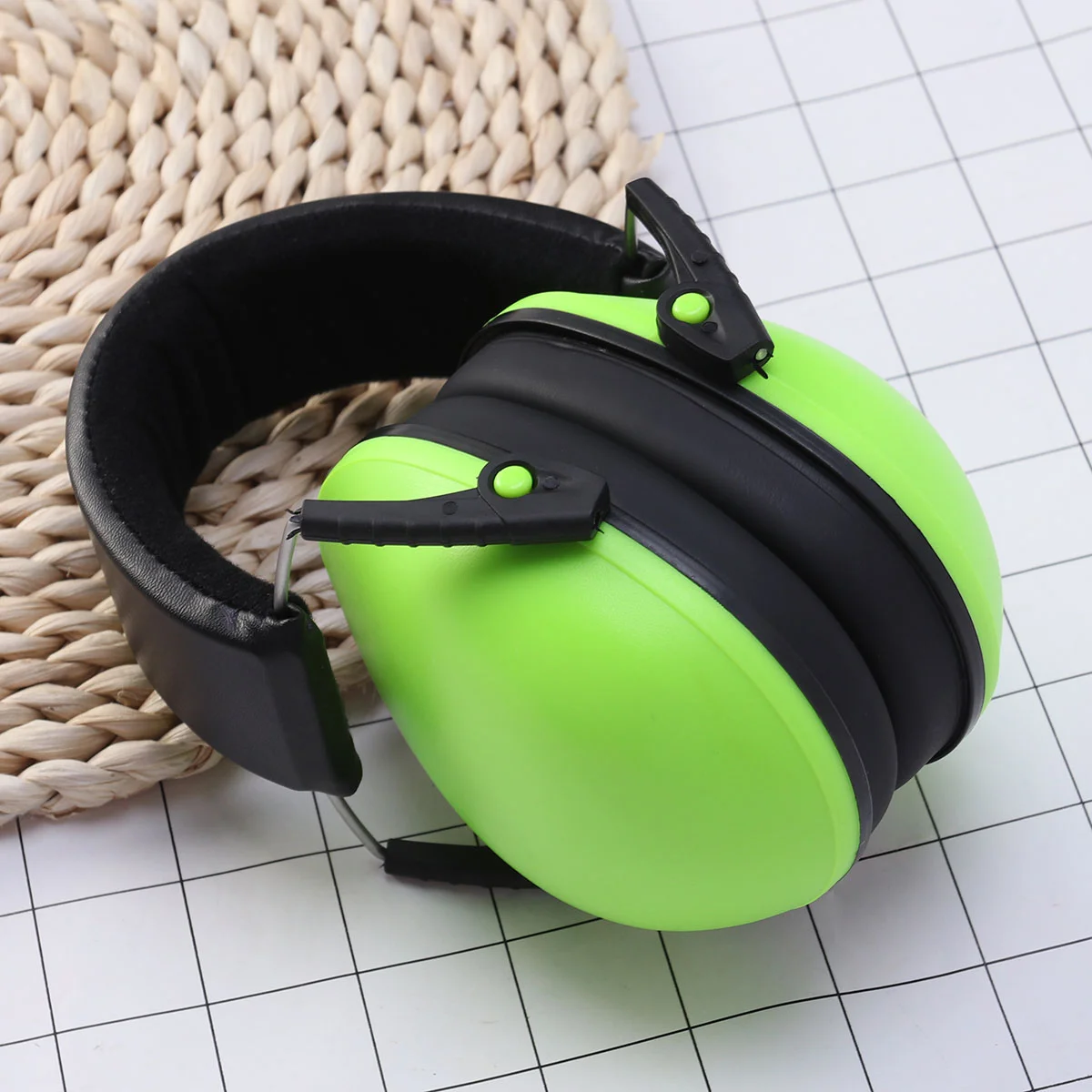 

Baby Hearing Protection Earmuff Noise Cancelling Ear Muffs for Sleep Play Study(Green)