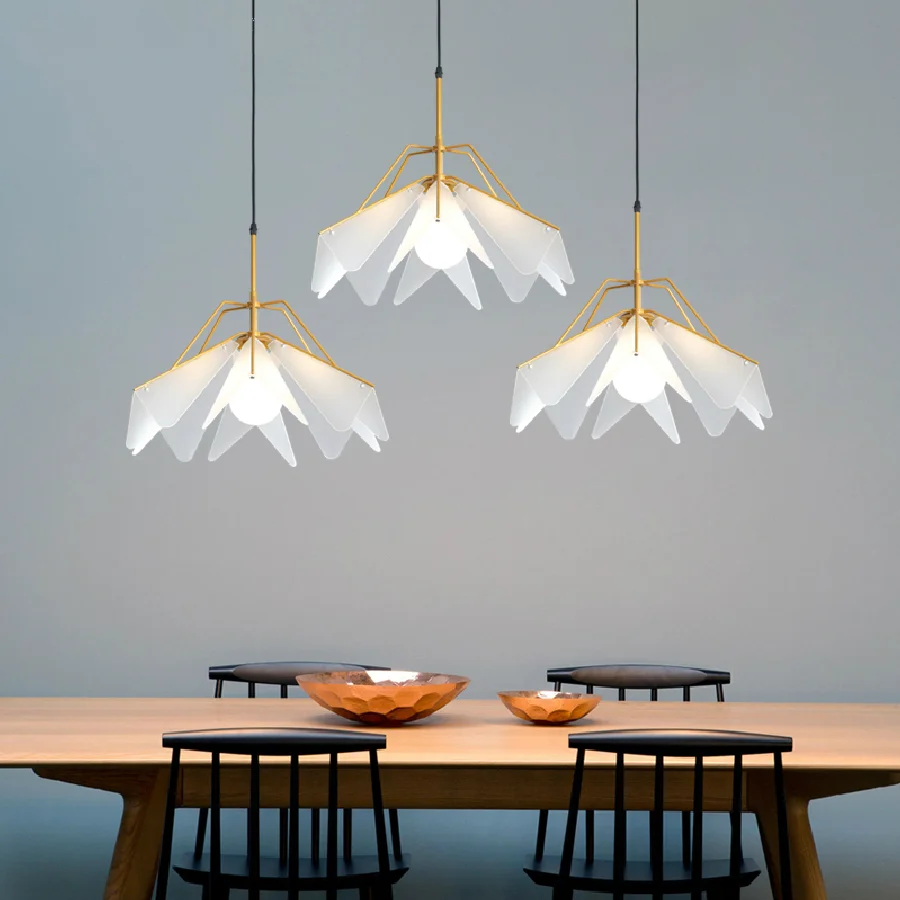 

Подвесные светильники E27 в скандинавском стиле, лампы для спальни, ресторана, прикроватные светильники, золотистые или черные акриловые лам...