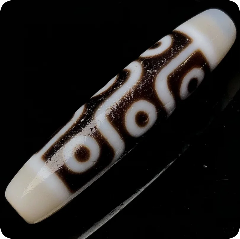 Черно-белый материал белое сердце сложенная линия девять глаз агат Tianzhu Lezi