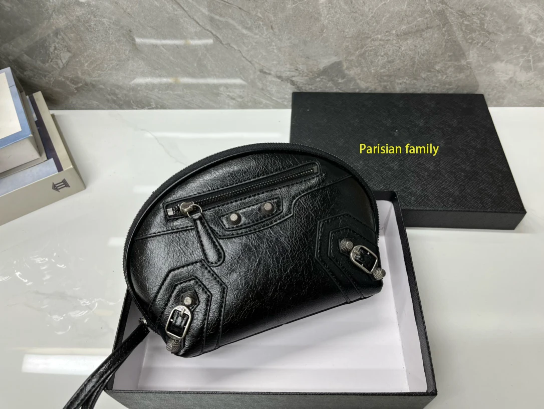 

23 Winter New LE CAGOLE Women's Super Small Makeup Bag