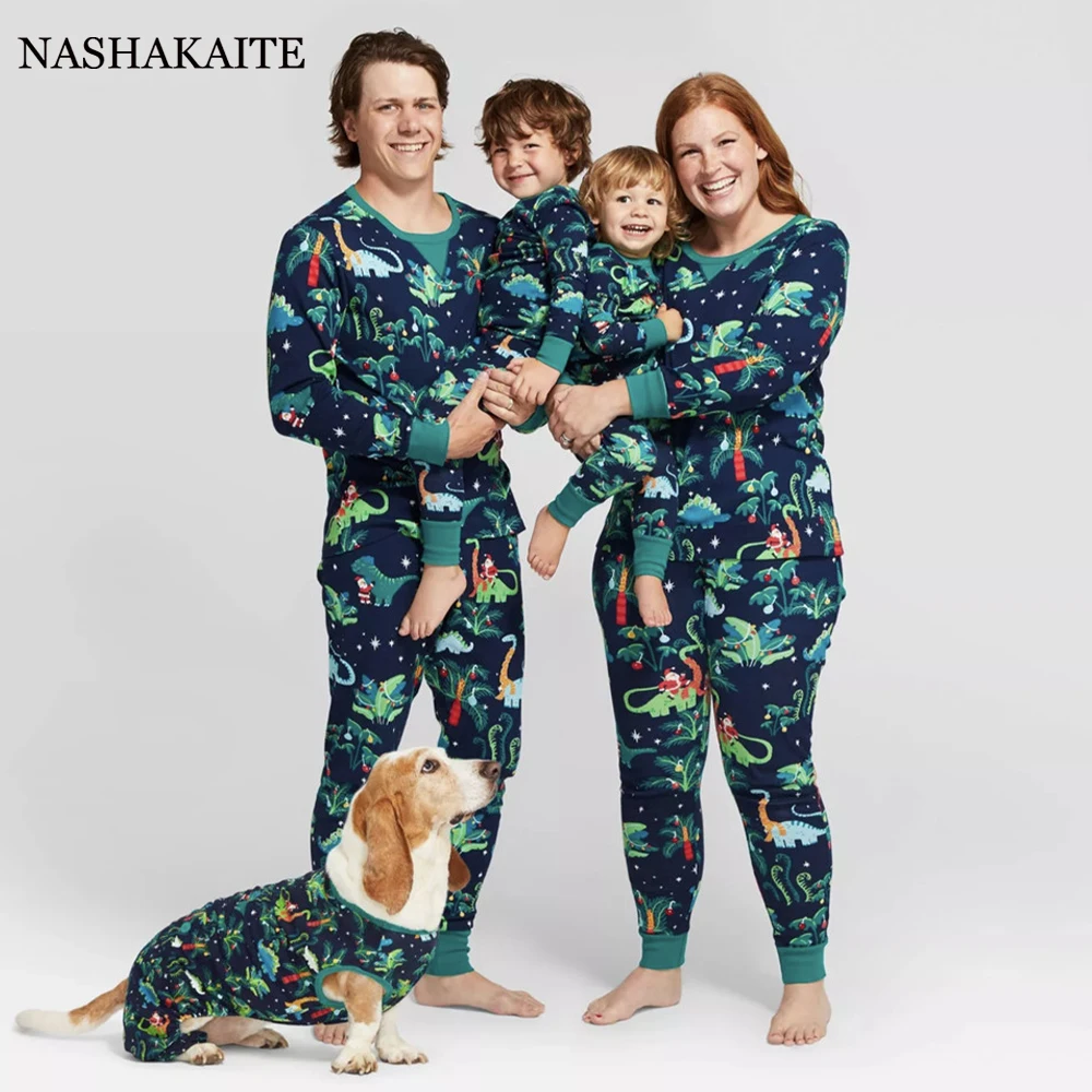 Green Christmas Matching Family Outfits Pajamas Mother Father Kids Dinosaur Head Print Clothes Mommy and Me Matching Clothes
