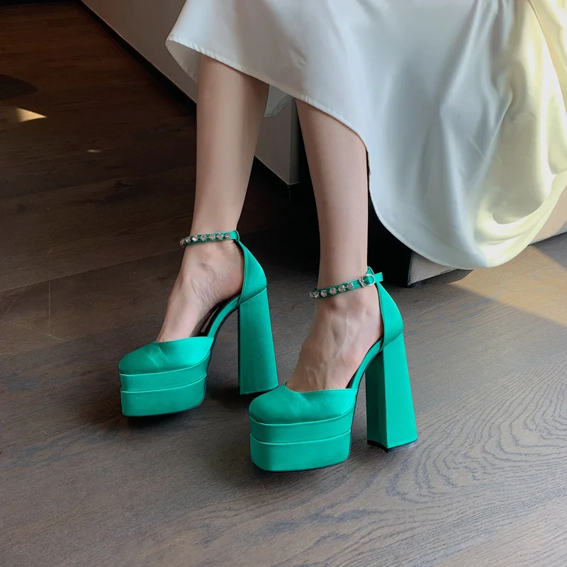 

14cm Red Block Heel Women White Shoes Designer Punk Platform High Heels Rhinestone Buckle Square Toe Ladies Pumps Plataforms