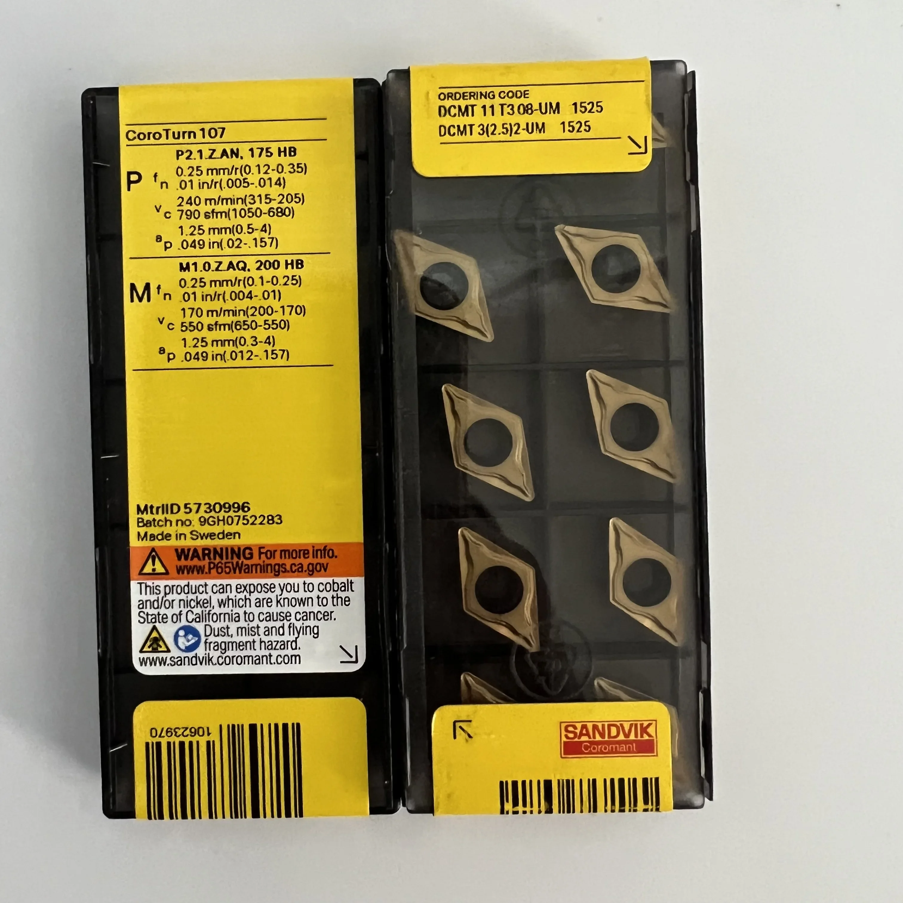 Лезвие из сплава DCMT 11T308-UM 1525