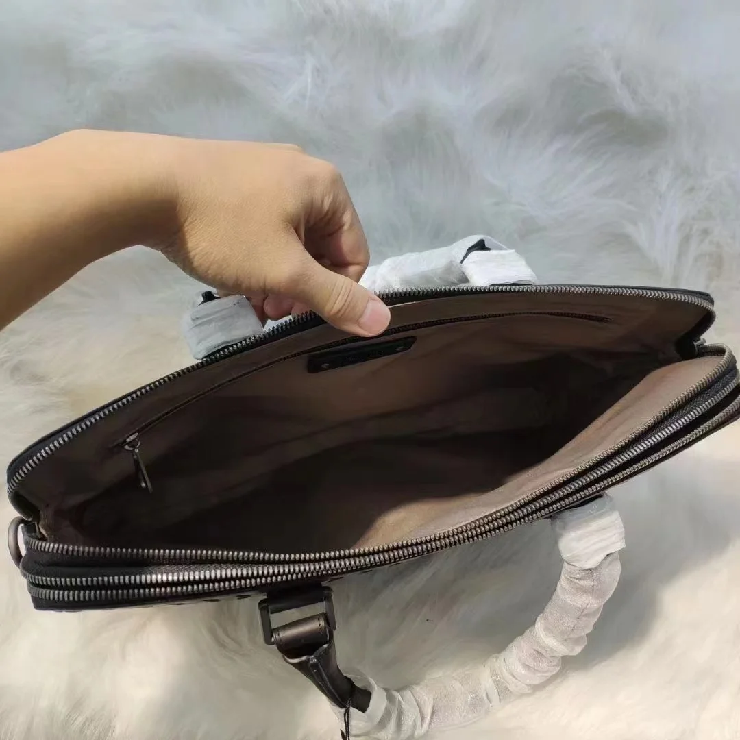 Men's Briefcases Classic Plaid Genuine Leather Laptop Bag Computer Luxury Briecases Bags for Document Leather Messenger Lotes