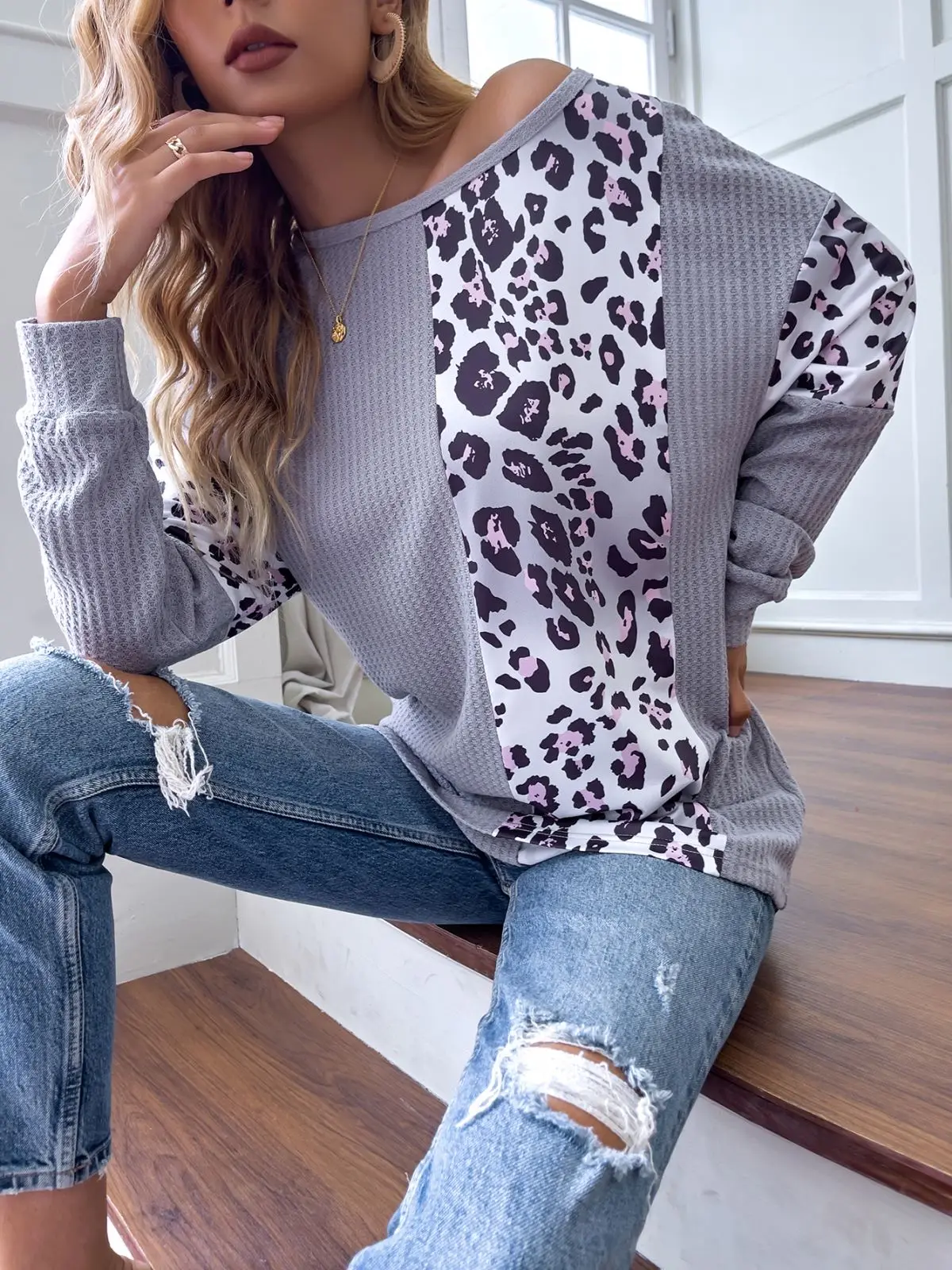 

Leopard Print Color Block Sweater