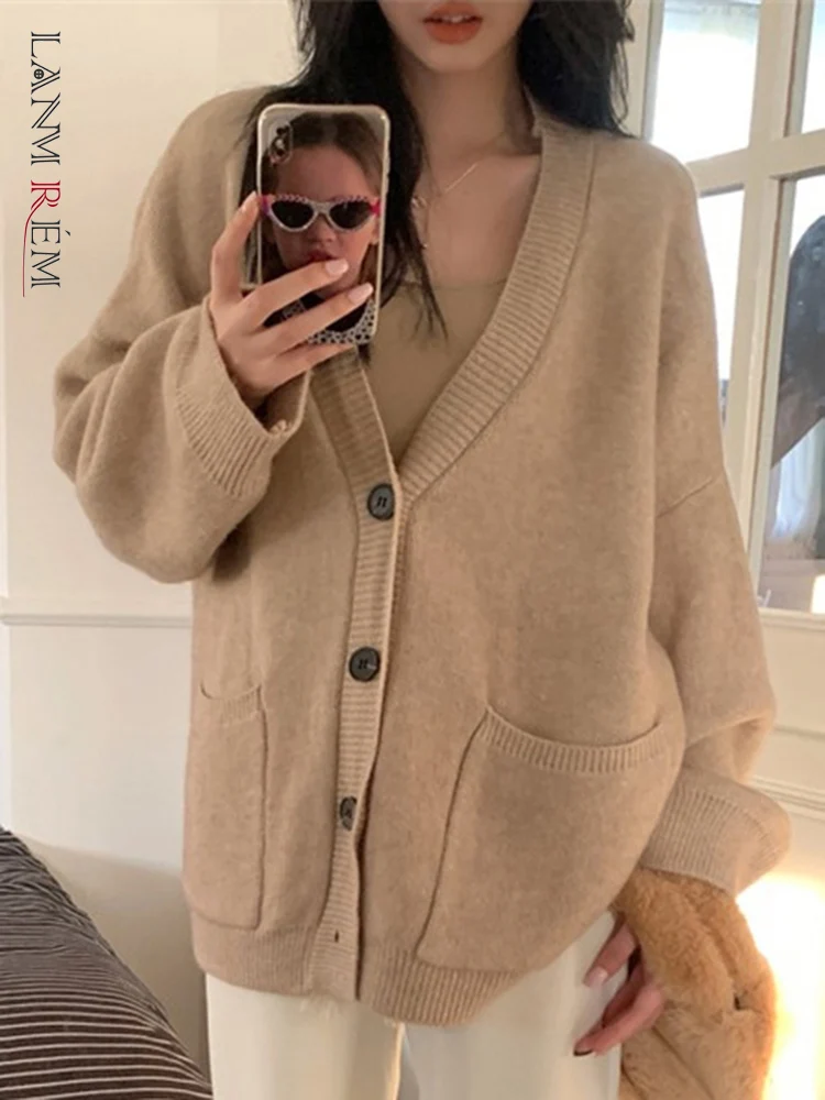 

LANMREM Casual Solid Color Knitted Coat Women V Neck Long Sleeves Pockets Single Breasted Sweater 2023 Autumn New 2AA2277