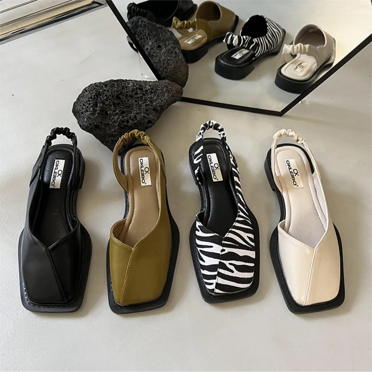2023 Summer Elegant Ladies Sandals Fashion Ladies Elastic Band Flat Heel Women Shallow Party Shoes Square Heel 35-40 Square Toe