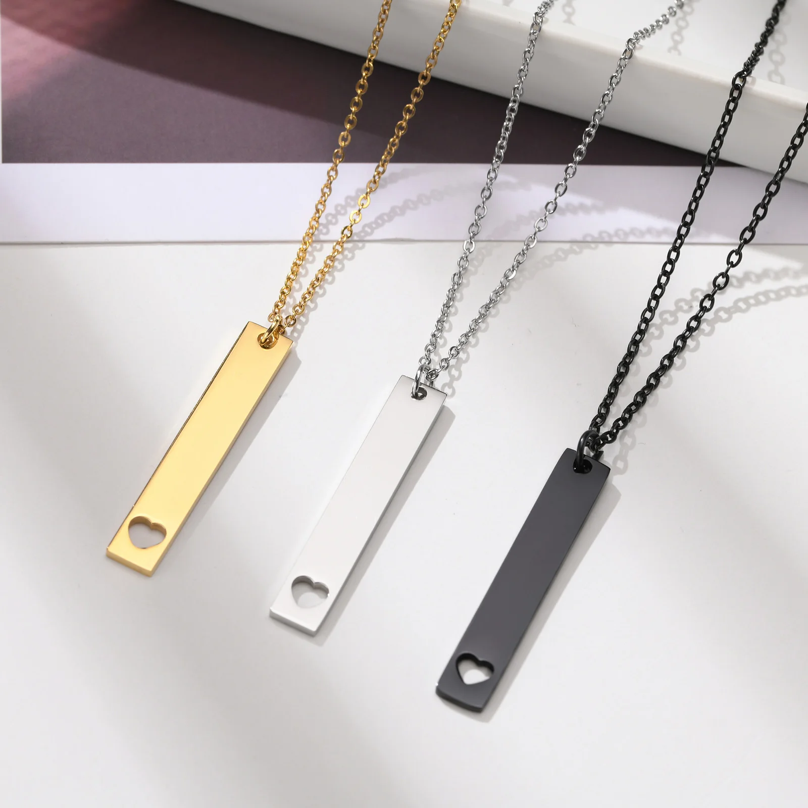 

Heart Bar Necklace, Free Engraving Stainless Steel ID Customized Tag Pendant Necklace for Women Gift