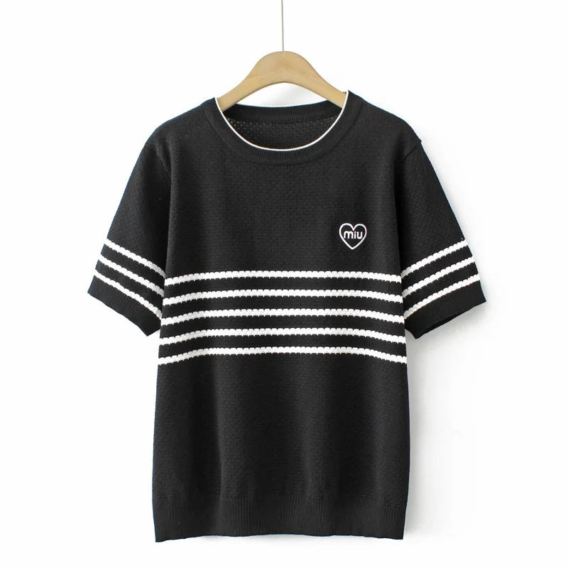 

Женская трикотажная футболка оверсайз, в полоску