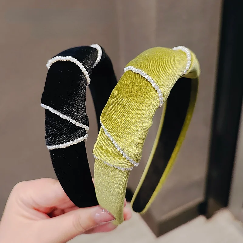 

GY Japanese Style 2021 Autumn Winter Retro Gold Velvet Headband Handmade Imitation Pearl Headband Wide Brim Hair Hoop