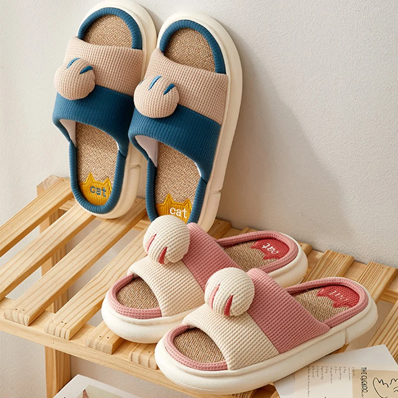 

2020 New Cute Cat Paw Ball Women Slippers Color Matching Couples Home Fabric Summer Men Platform Sandals Non-slip Slippers