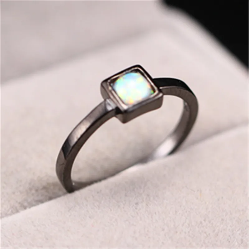 

Rings For Women Fashion White Pink Blue Fire Opal Ring Vintage European Style Gift Stackable Engagement Wedding Jewelry