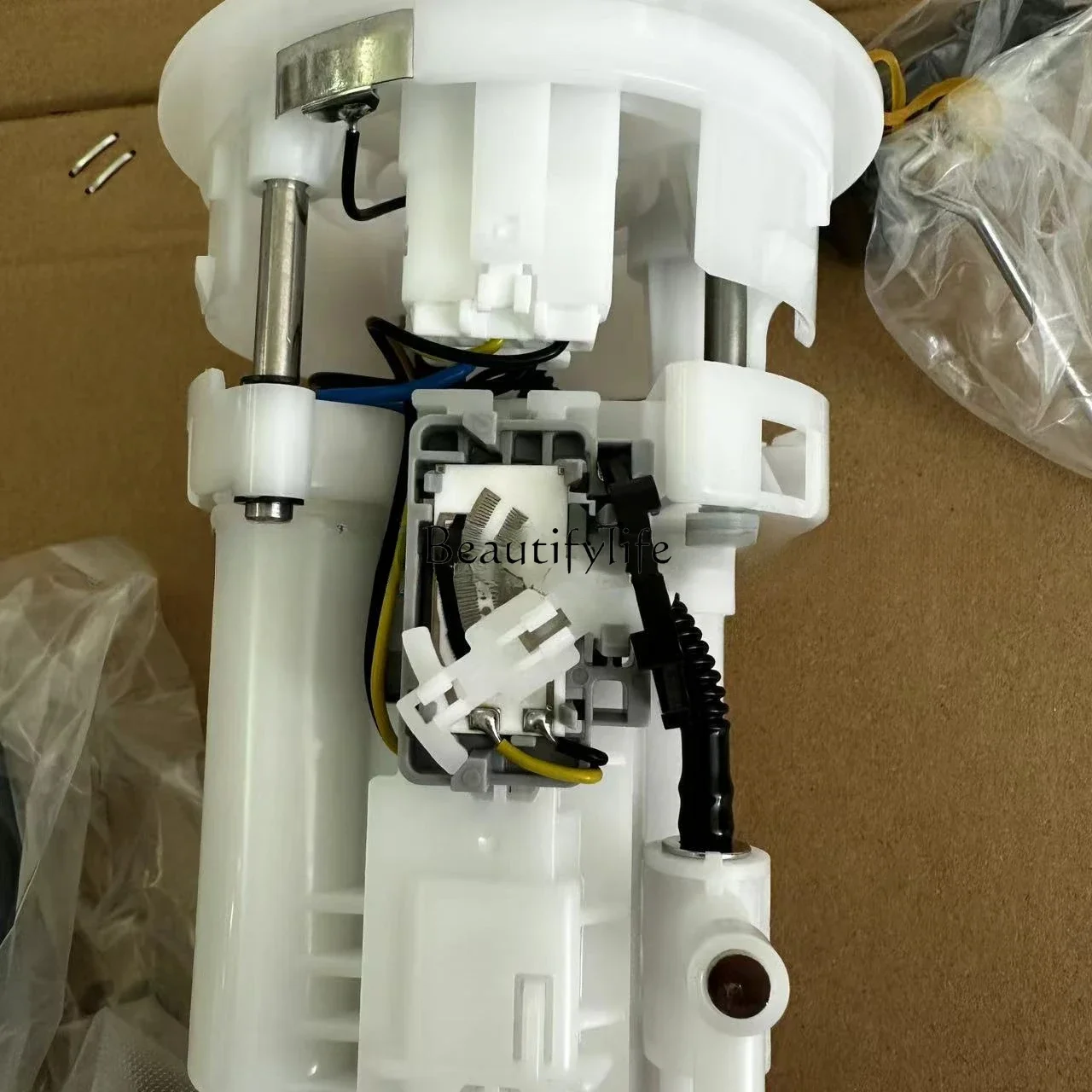 Новый точечный топливный насос в сборе 77020-48041 7702048041 1019616821 SP9040M