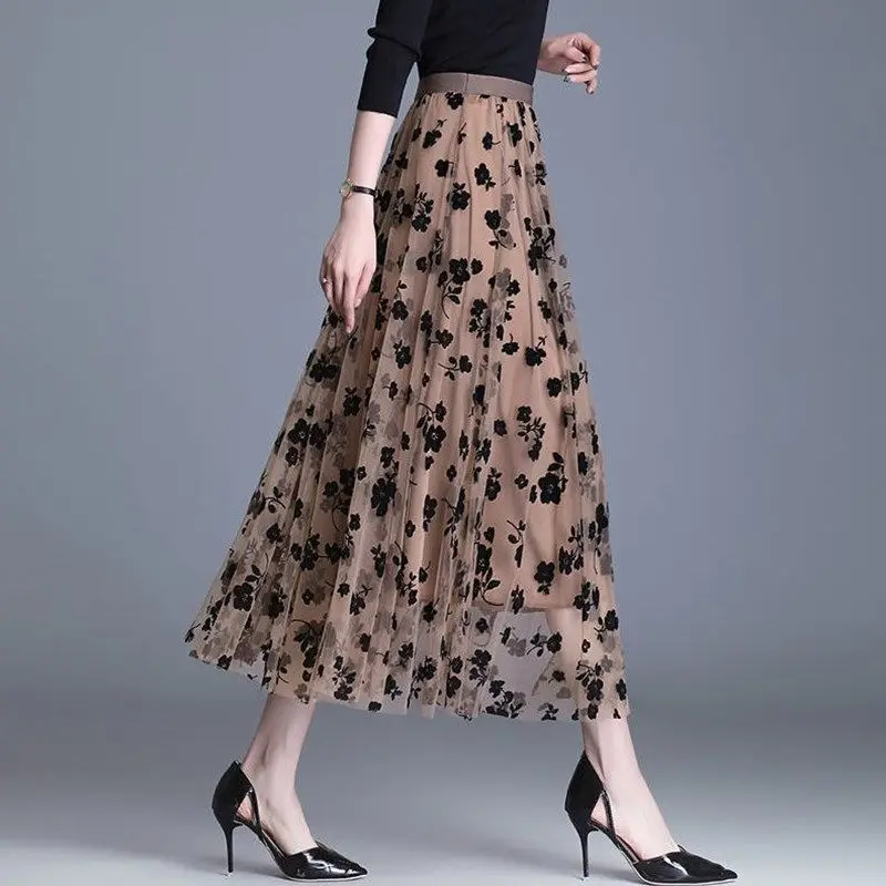 

Elegant Vintage Lace Jacquard Gauze Women's Skirt 2022 Spring Summer Office Lady Commuter Midi Skirts Elastic High-waisted Skirt