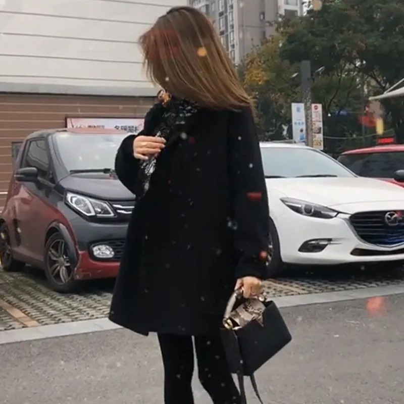 Маленькое серое шерстяное пальто в стиле Herben женское средней длины для пожилых