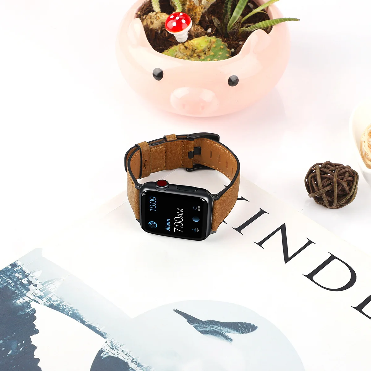 Leather Strap For Apple Watch Band 49mm 44mm 45mm 42mm 40mm 38mm Accessories Silicone Bracelet iWatch Ultra Series 8 7 SE 6 5 4