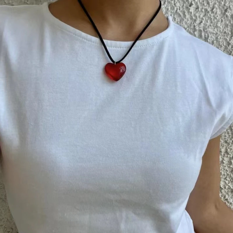 

New Fashion Glass Crystal Love Heart Pendant Necklaces for Women Hot Girls Harajuku Korean Necklace Sweet Cool Y2k Jewelry 2023