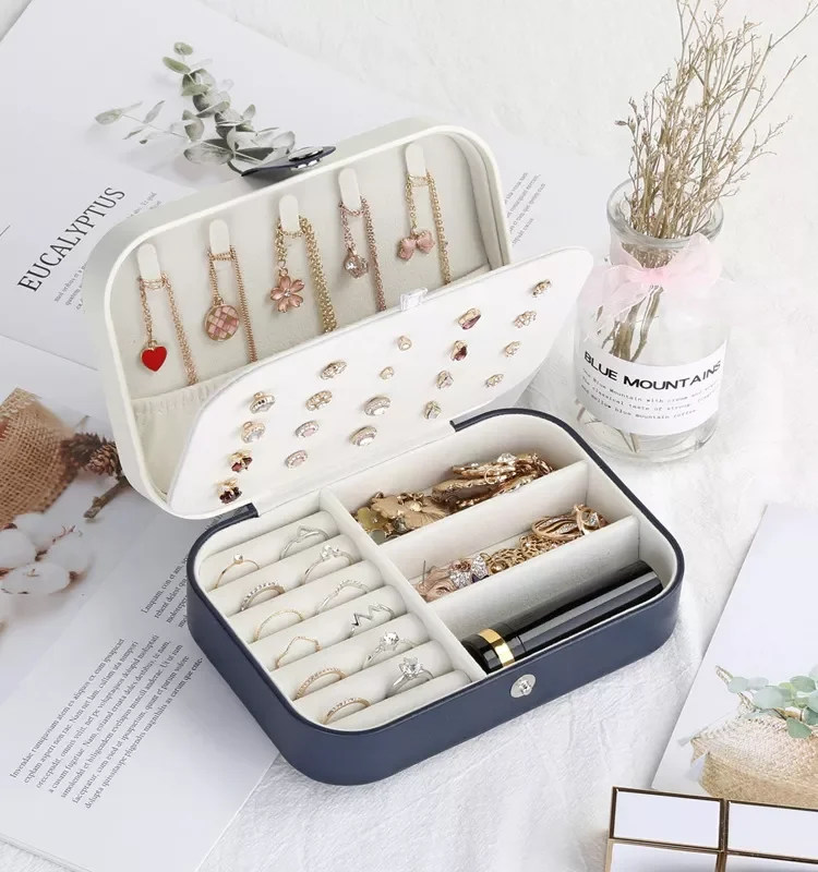 

20222022 Jewelry Organizer Display Travel Jewelry Case Boxes Portable Jewelry Box Leather Storage Organizador