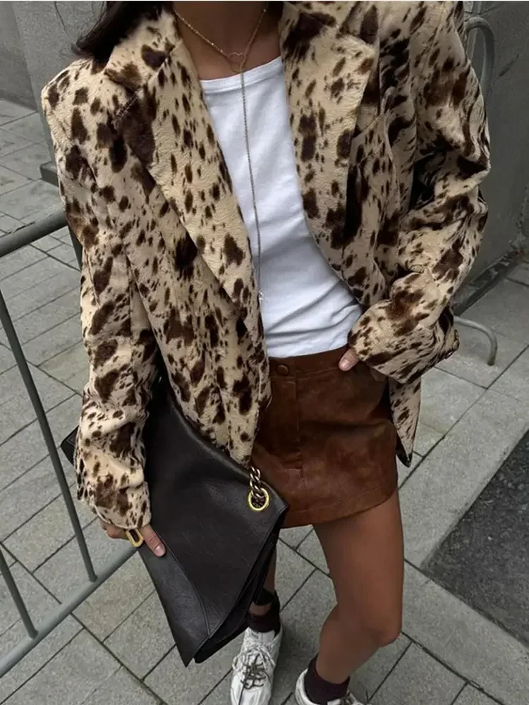 Женский костюм с наплечниками и принтом однобортный пиджак отложным воротником