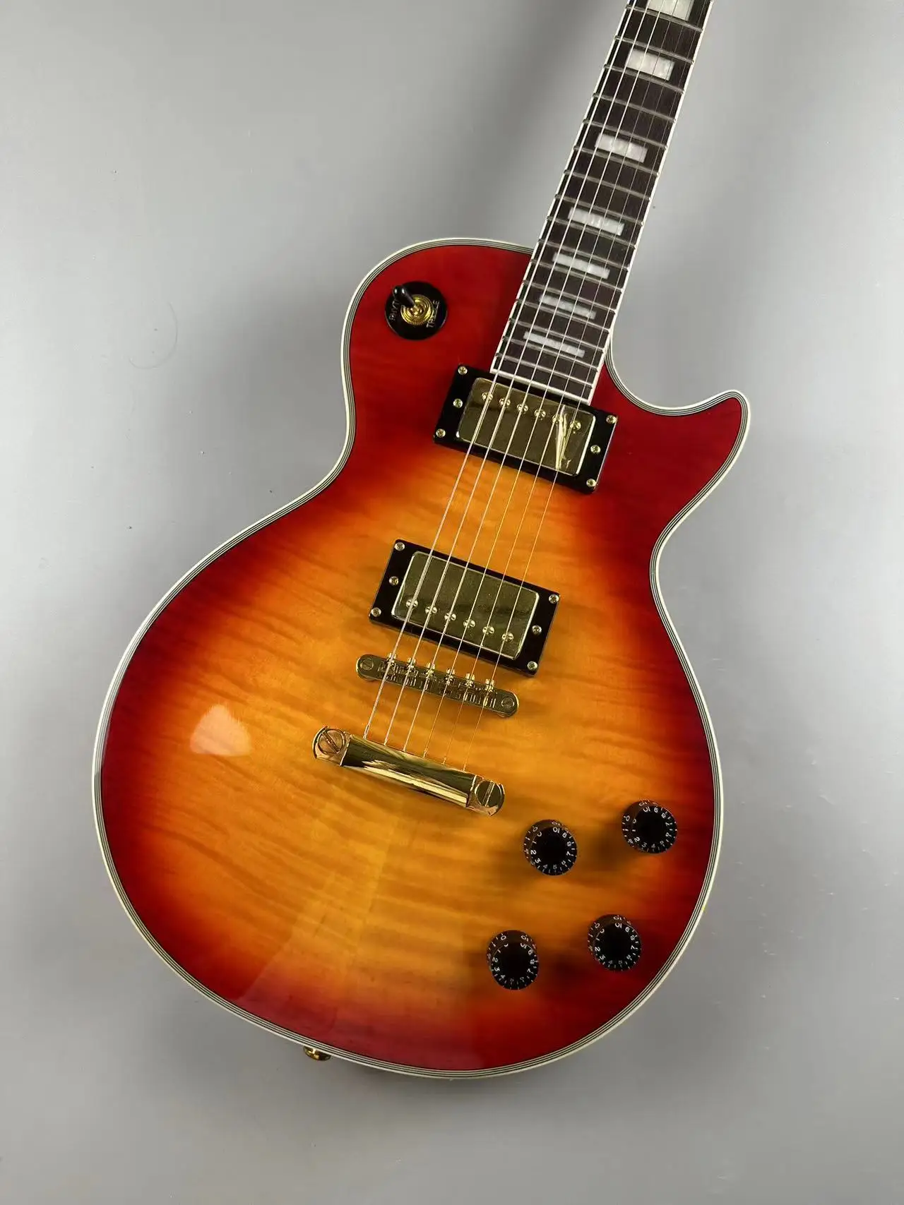 Customized electric guitar sunrise sunflower Caston gold accessories quick shipping