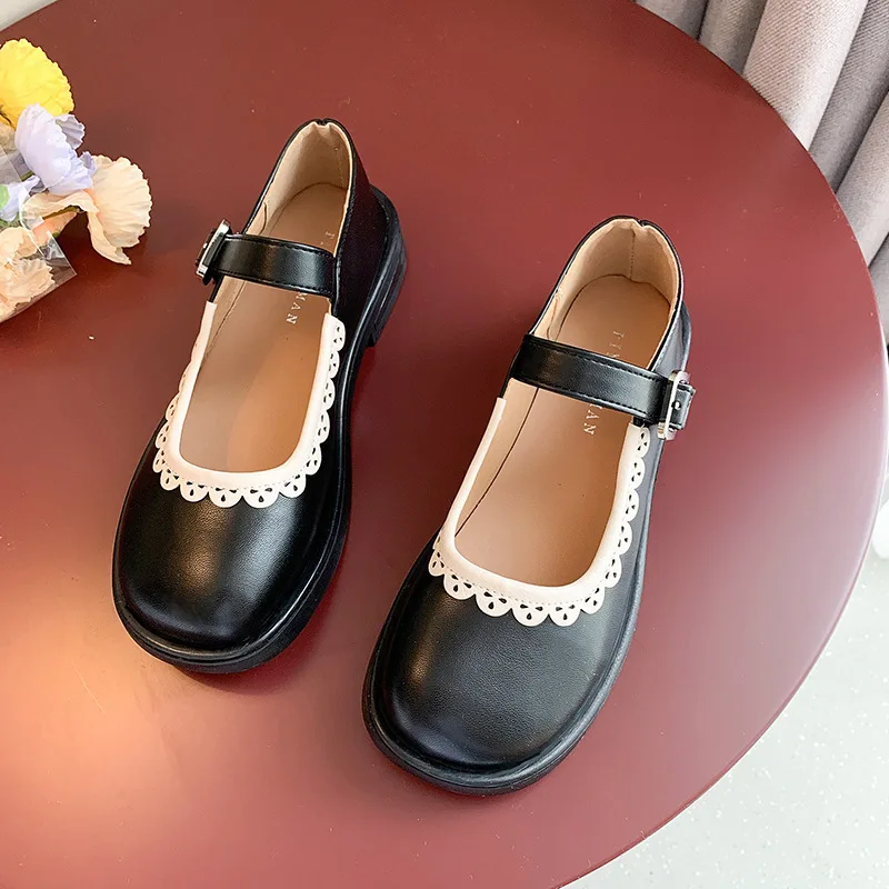 

Женские туфли мэри джейн универсальные японские Ретро Туфли с круглым носком в стиле Хепберн маленькие туфли женские лакированные кожаные ...