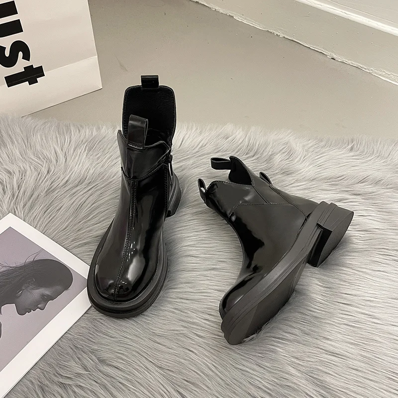 2022 Winter New Round Head Platform Women's Casual Boots Fashion Square Heel Genuine Leather Women's Ankle Motorcycle Boots