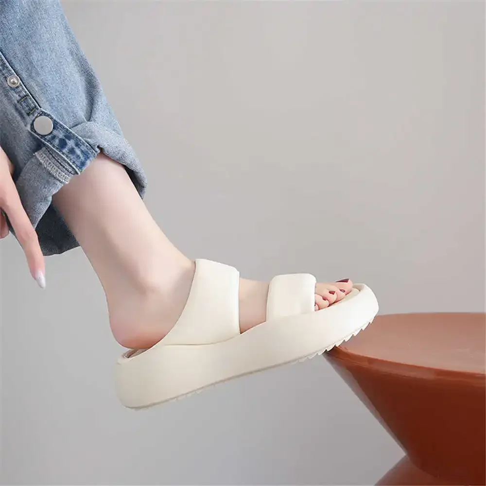 Размер 36 комнатные тапочки на высокой подошве роскошная женская обувь Vip