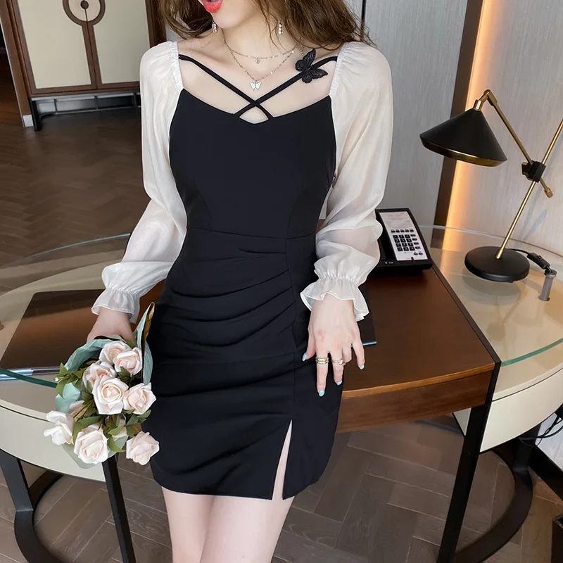 

2022 Summer Korean Version of the New Cross Strap Sexy Split Dress Female Fashion Temperament Petal Sleeve Black Skirt Women
