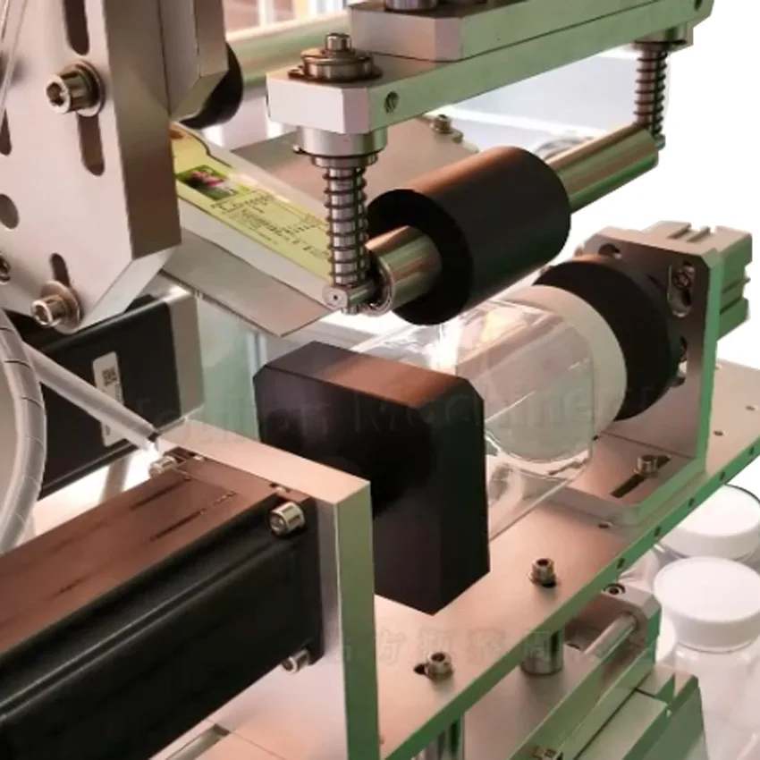 Рисунок 5 - Пневматическая машина для нанесения этикеток