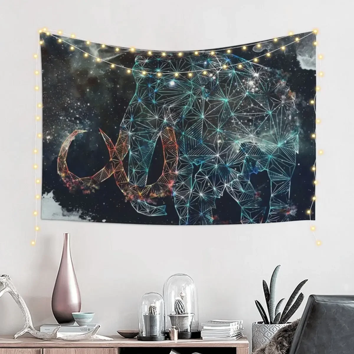 Небесный гобелен с мамонтом