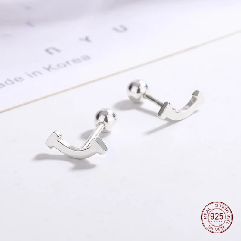 Женские серьги-гвоздики из серебра 925 пробы с геометрическим рисунком в