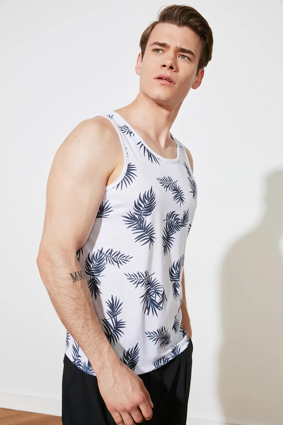 

Trendyol Male Undershirt TMNSS20AL0094