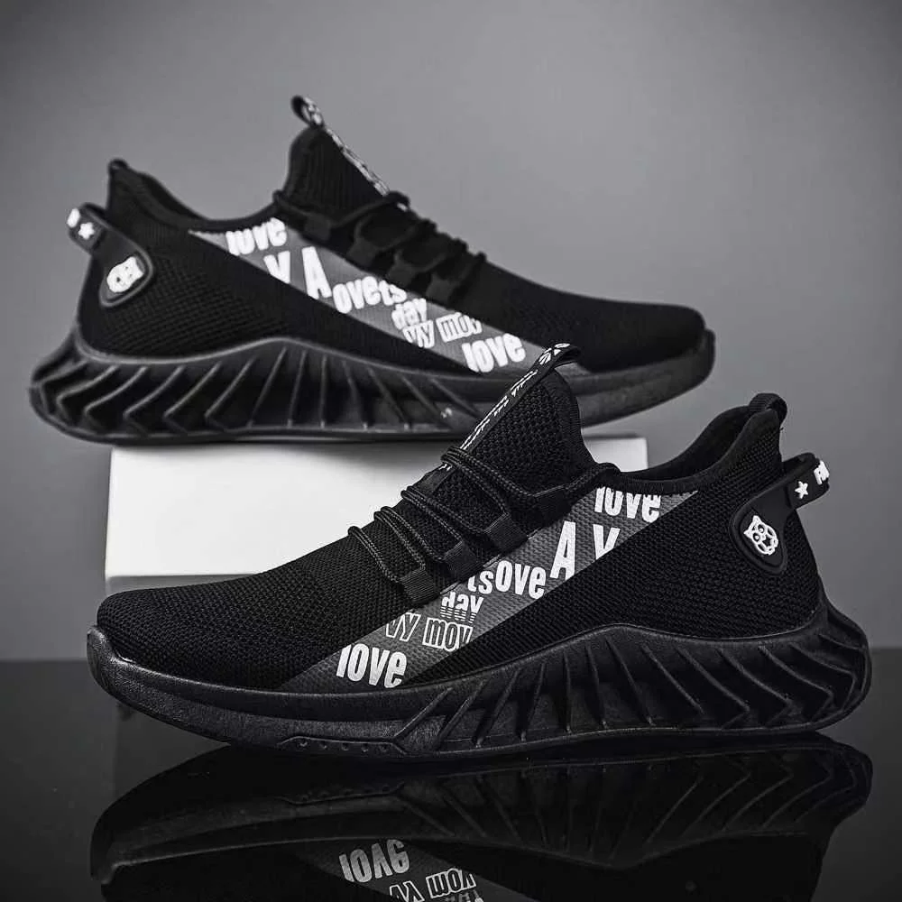 

New men's casual shoes breathable sports running shoes soft sole trend lightweight mesh shoes