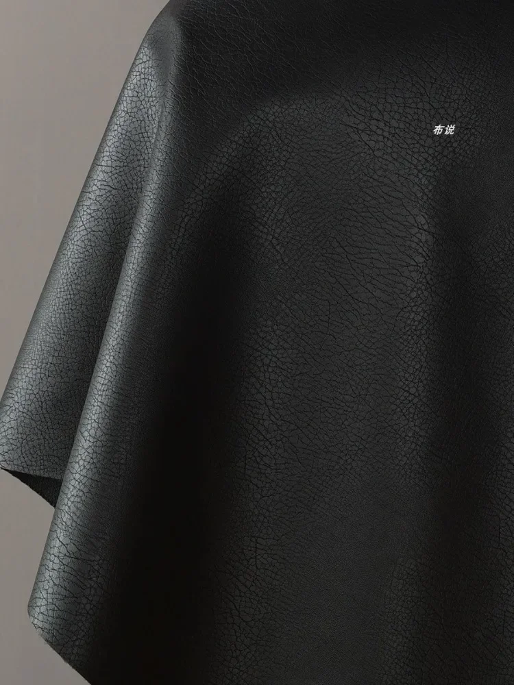 Кожаная ткань темно-черная матовая мягкая Водонепроницаемая износостойкая
