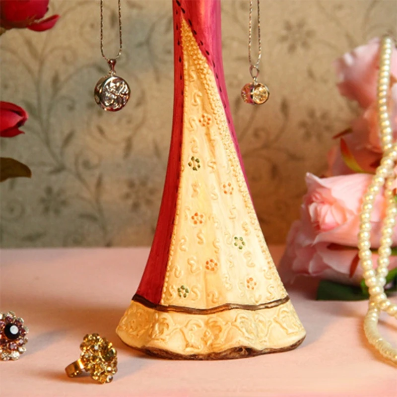 Royal Family Princess Style Jewelry Stand Holder Mannequin Earrings Necklace Display Organizer Evening Gown Jewelry Display Rack