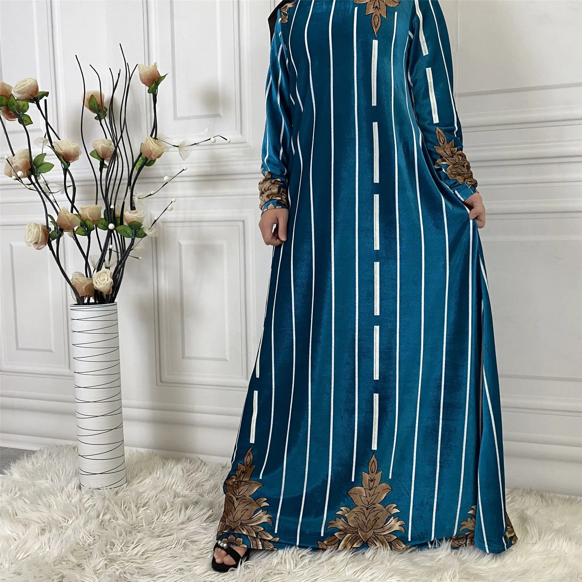 Middle East Fashion Velvet Print Dubai Abaya Turkey Kaftan Islamic Clothing Muslim Woman Maxi Dress  muslim dress