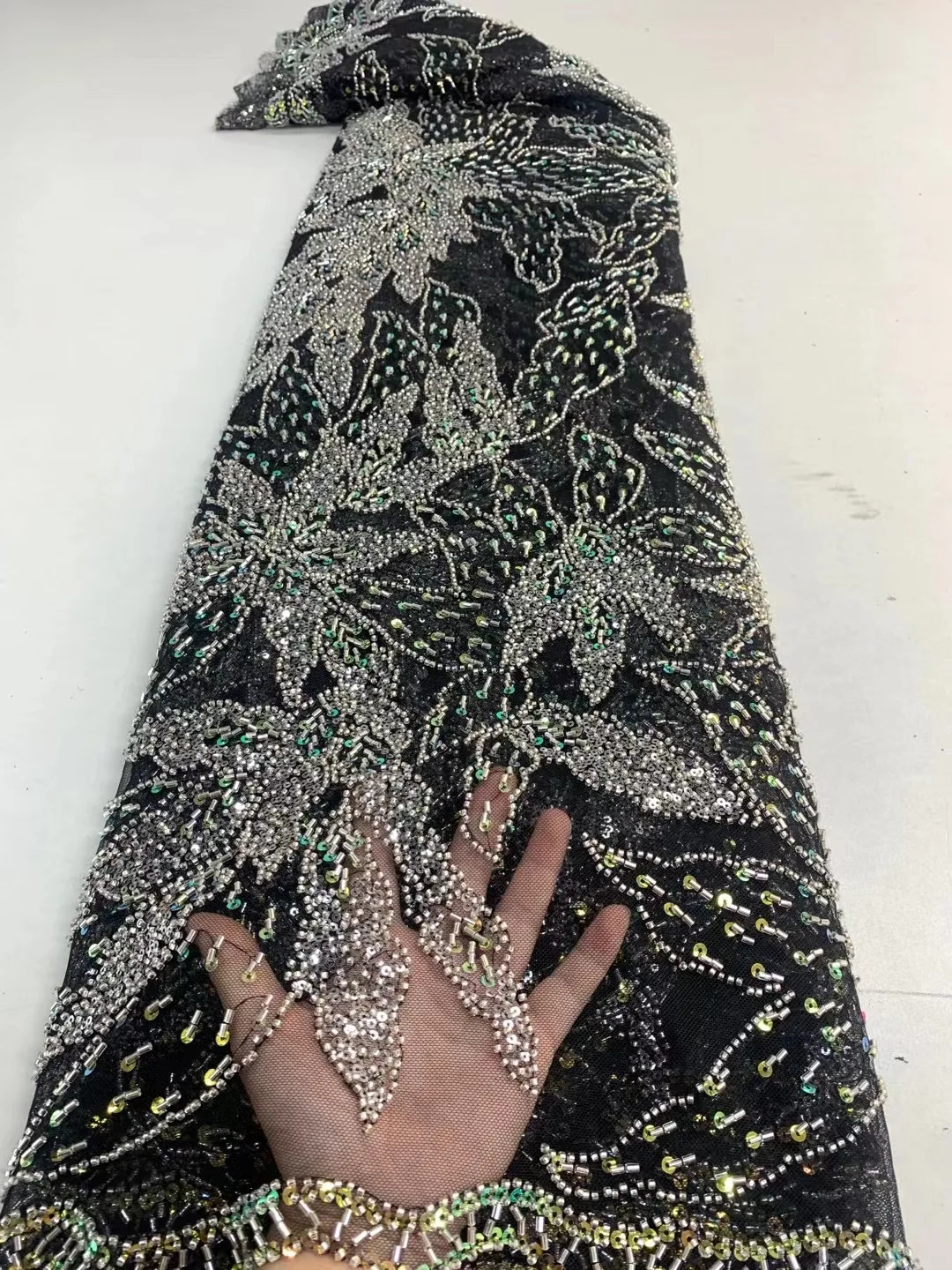 

Fashion Black Luxury Sequin Embroidery French Mesh Lace Latest African Laces Handmade Beaded Fabric Dress Tulle Net Lace Fabric