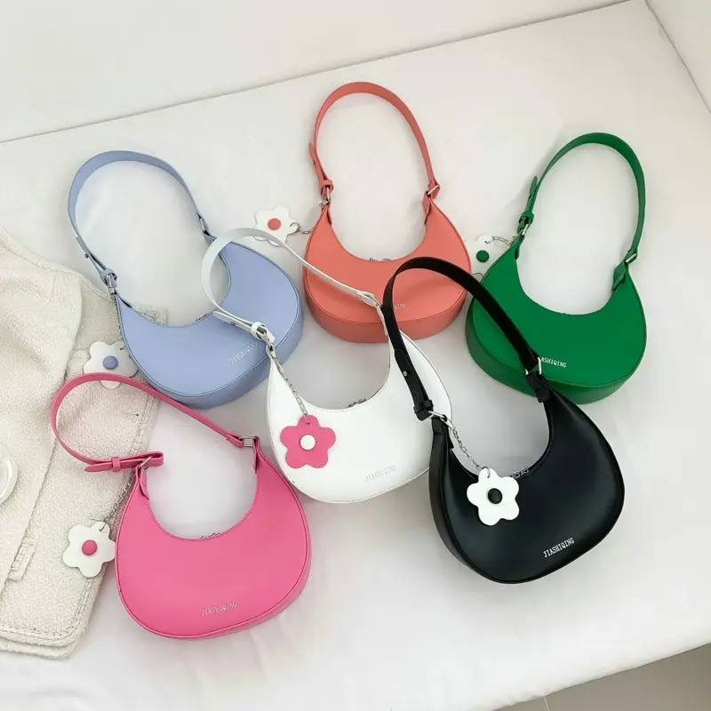 

2023 Fashion Shoulder Bags For Women Pu Leather Solid Color Half Moon Crossbody Bag Ladies Solid Color Underarm Bags