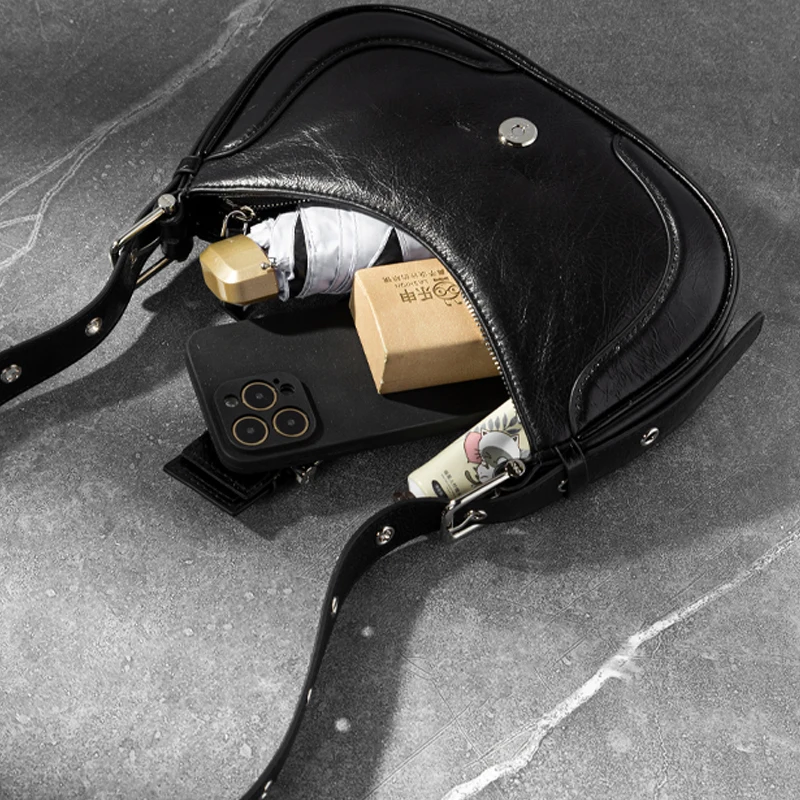 2023 New Underarm Bag Small and High Quality New Genuine Leather Saddle Bag Single Shoulder Oblique Straddle Bag for Women