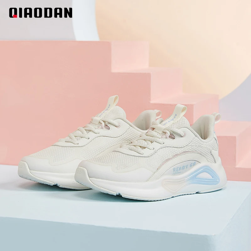 QIAODAN Running Shoes for Women 2023 Mesh Breathable Comfortable Casual Shoes Trendy Ladies Leisure Sneakers Women XM36210262