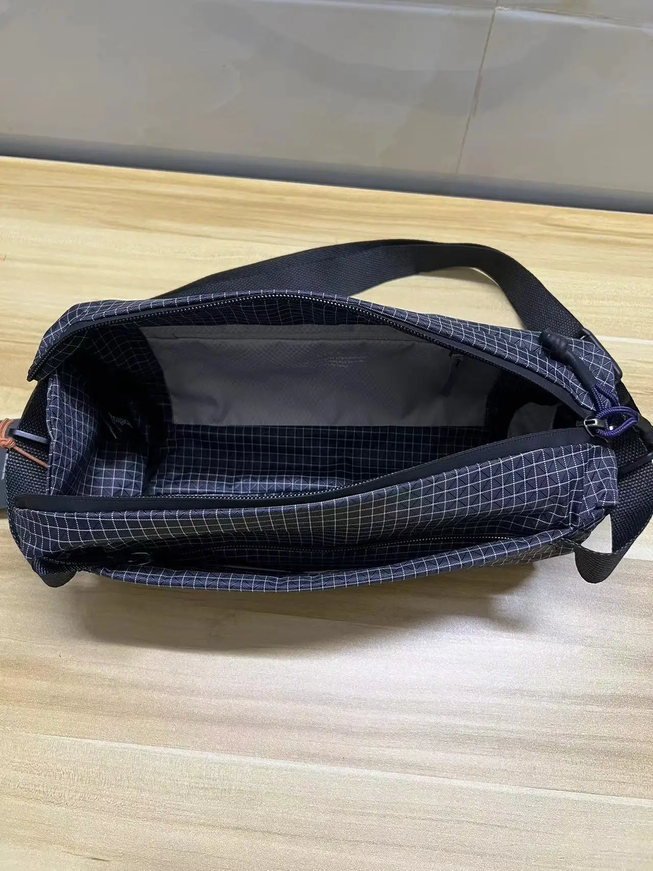 Bellroy Australia Sling 7L Водонепроницаемая нагрудная сумка на одно плечо Большая