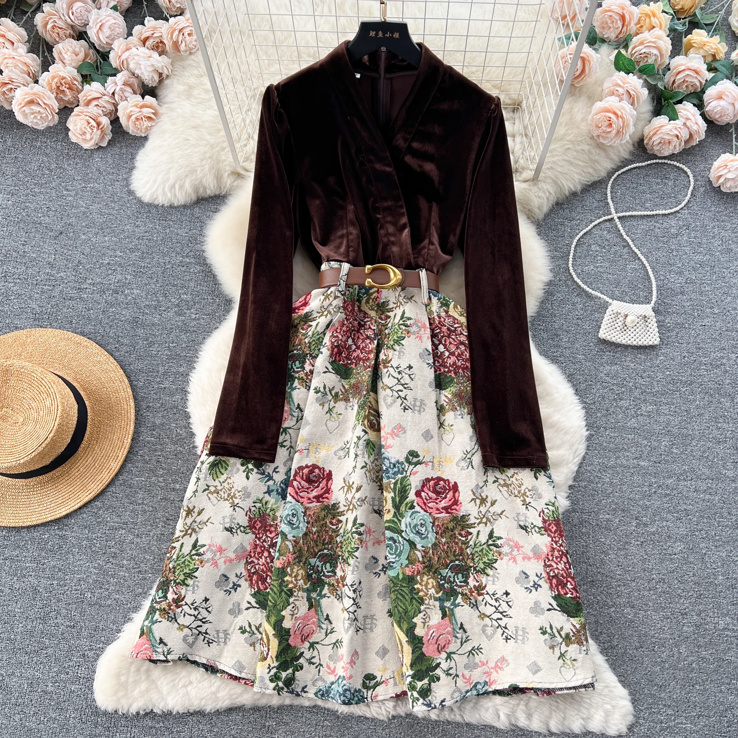 

Elegant Sexy Velvet Patchwork Jacquard Weave Long Sleeve Dress Vintage Slim Autumn Winter Ceremonial A-line Dress