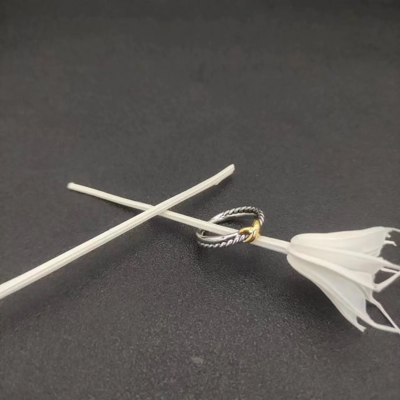 X for Women 1:1 High Quality Station Cable Cross Collection Vintage Ethnic Loop Hoop Pendant Punk Jewelry Band Ring