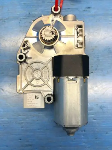 

8V3959591 8V3959591A Slide SUNROOF DRIVE MOTOR UNIT for Volkswagen Golf Audi A3 RS3 S3