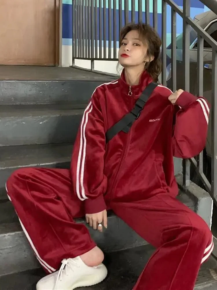 

Женский Бархатный спортивный костюм YICIYA, велюровое пальто, повседневные укороченные куртки Y2K, черное модное элегантное пальто с карманами,...