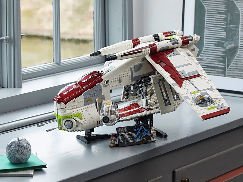 

3292pcs Star Plan Toy Republic Gunship Kit Set Building Blocks Bricks Toy Education Kids Christmas Birthday Gift For Kids