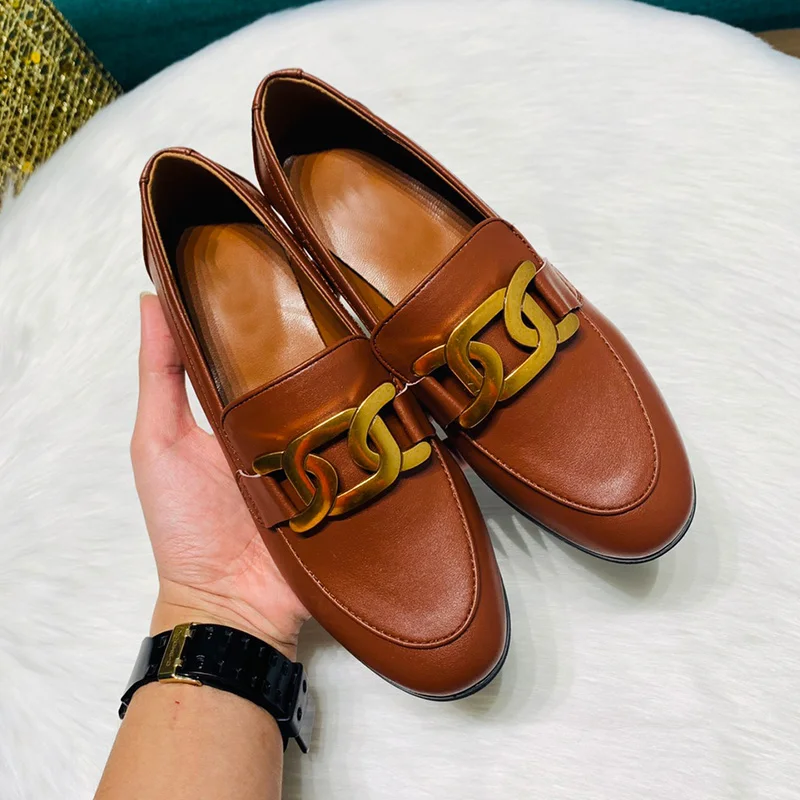 2023 New Women's Metal Buckle Decorative Flat Shoes Solid Color Casual Shoes Loafers Ladies Casual Shoes Ladies Flat Shoes